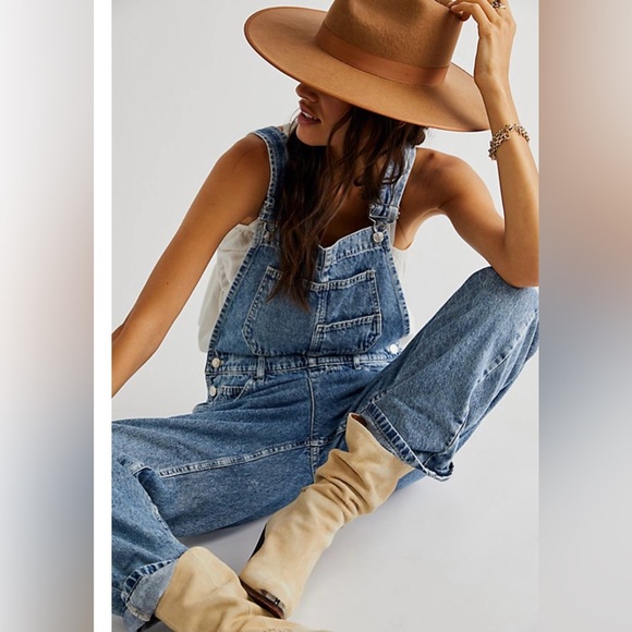 ▪️NWT Free People-We the Free Ziggy Denim Overalls in Powder Blue - Picture 3 of 10